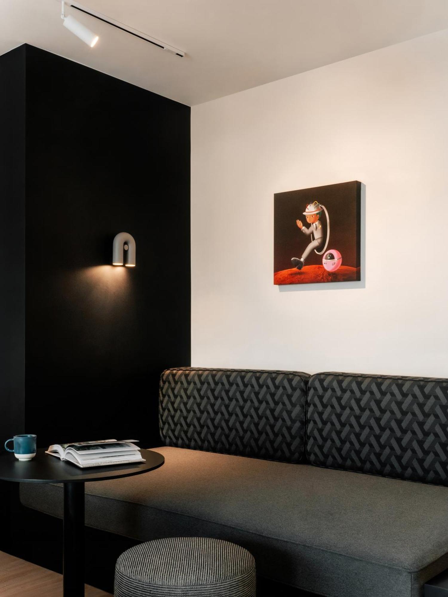 The Standardx, Phra Arthit מלון 4*